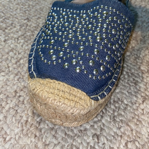 White Mountain Size 9 Sandals - Picture 6 of 6